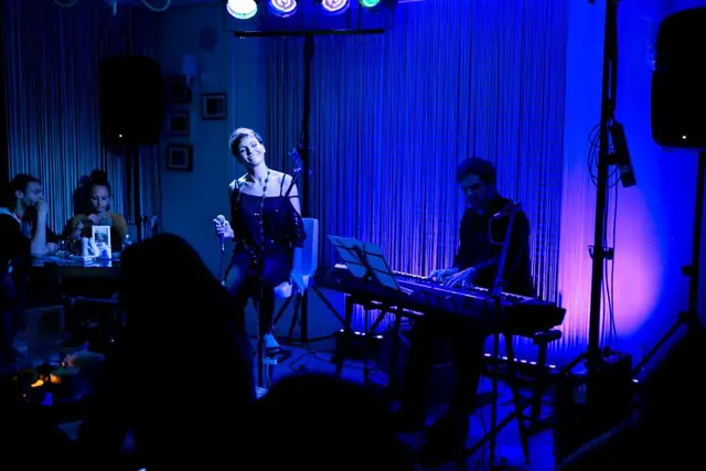 Beata Przybytek & Tomasz Kałwak na scenie Jazz Club Papaja